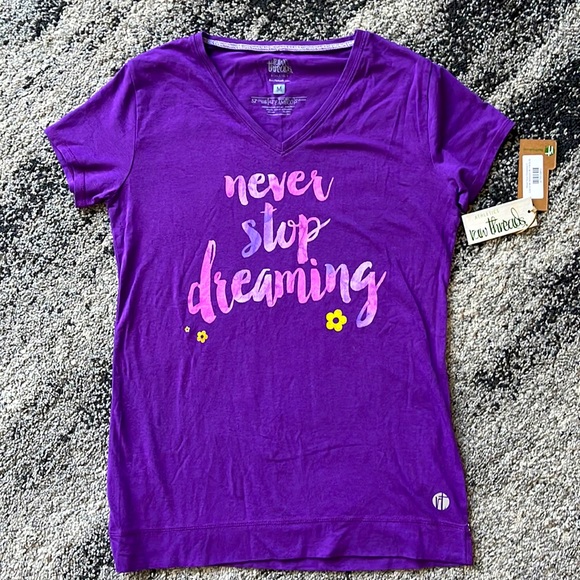 Raw Threads "Never Stop Dreaming" V-neck capped sleeve tee - Picture 2 of 3